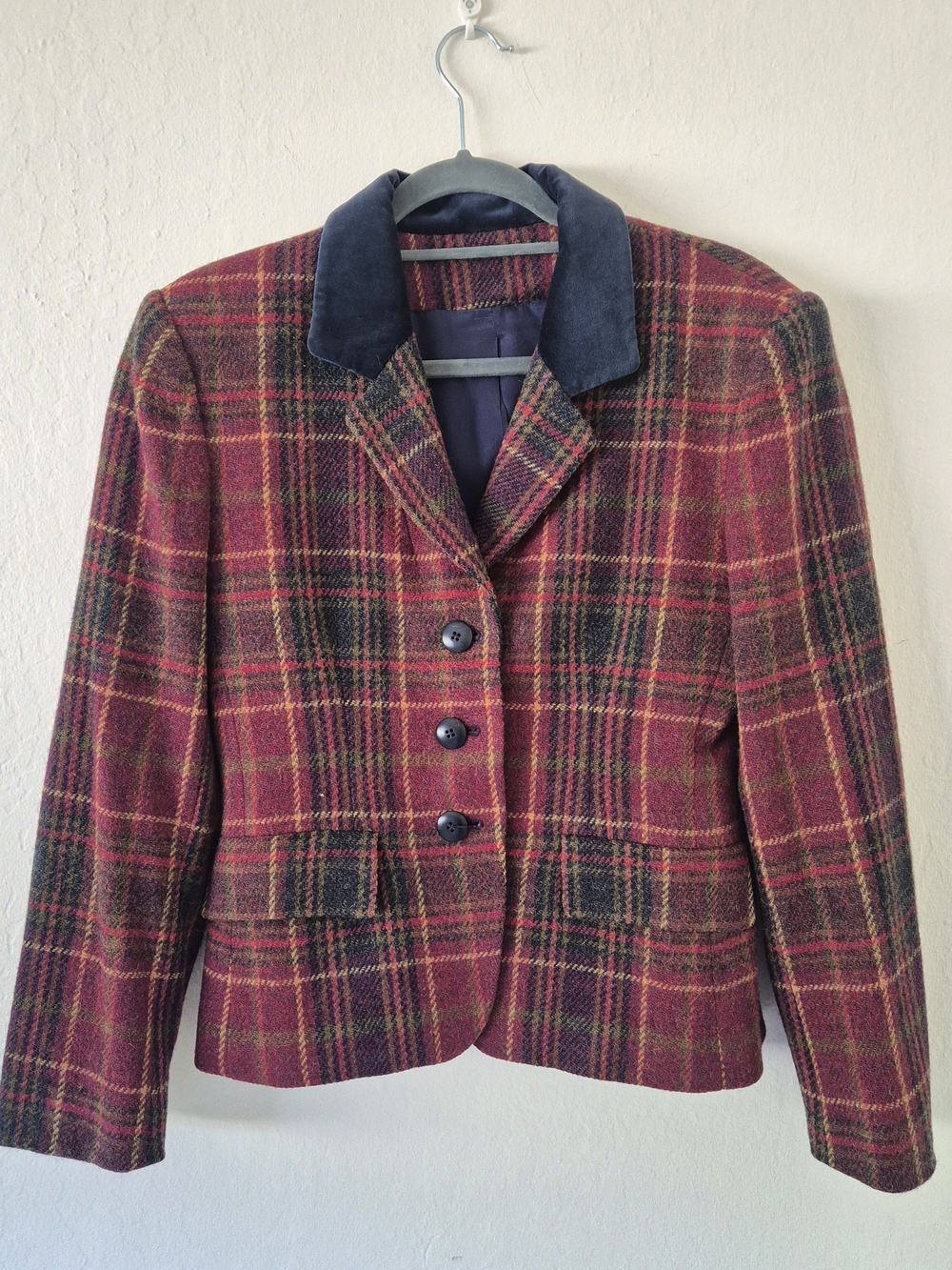 Vintage 100% Wool Burgundy Red Plaid Blazer with Velvet Collar
